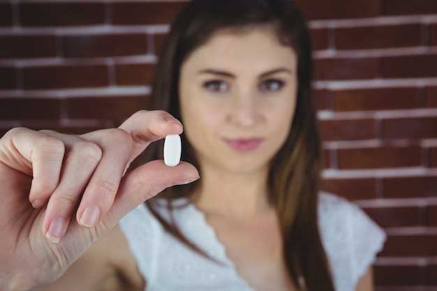 Does ibuprofen interfere with levothyroxine